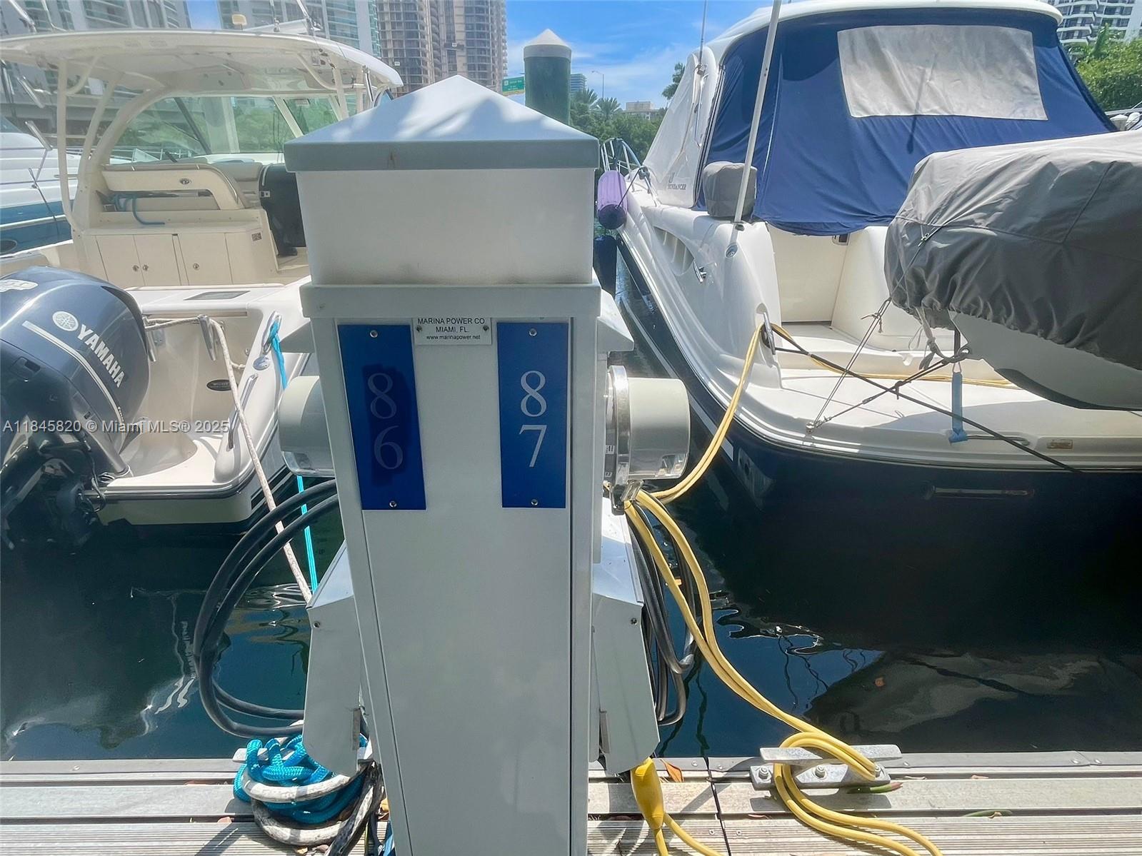 MYSTIC POINTE MARINA COND - фото