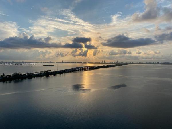 3131 NE 7TH AVE #1706, MIAMI, FL 33137