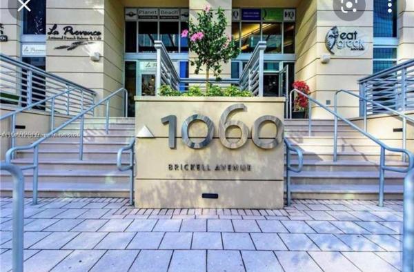 1060 BRICKELL AVE #3709, MIAMI, FL 33131