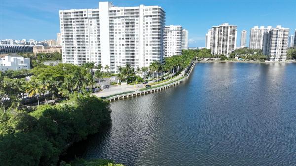 2780 NE 183RD ST #717, AVENTURA, FL 33160