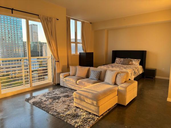 THE LOFT DOWNTOWN II COND