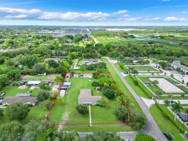 1.37 4/2 home Redland