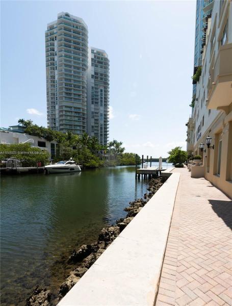 150 SUNNY ISLES BLVD #1-TH403, SUNNY ISLES BEACH, FL 33160