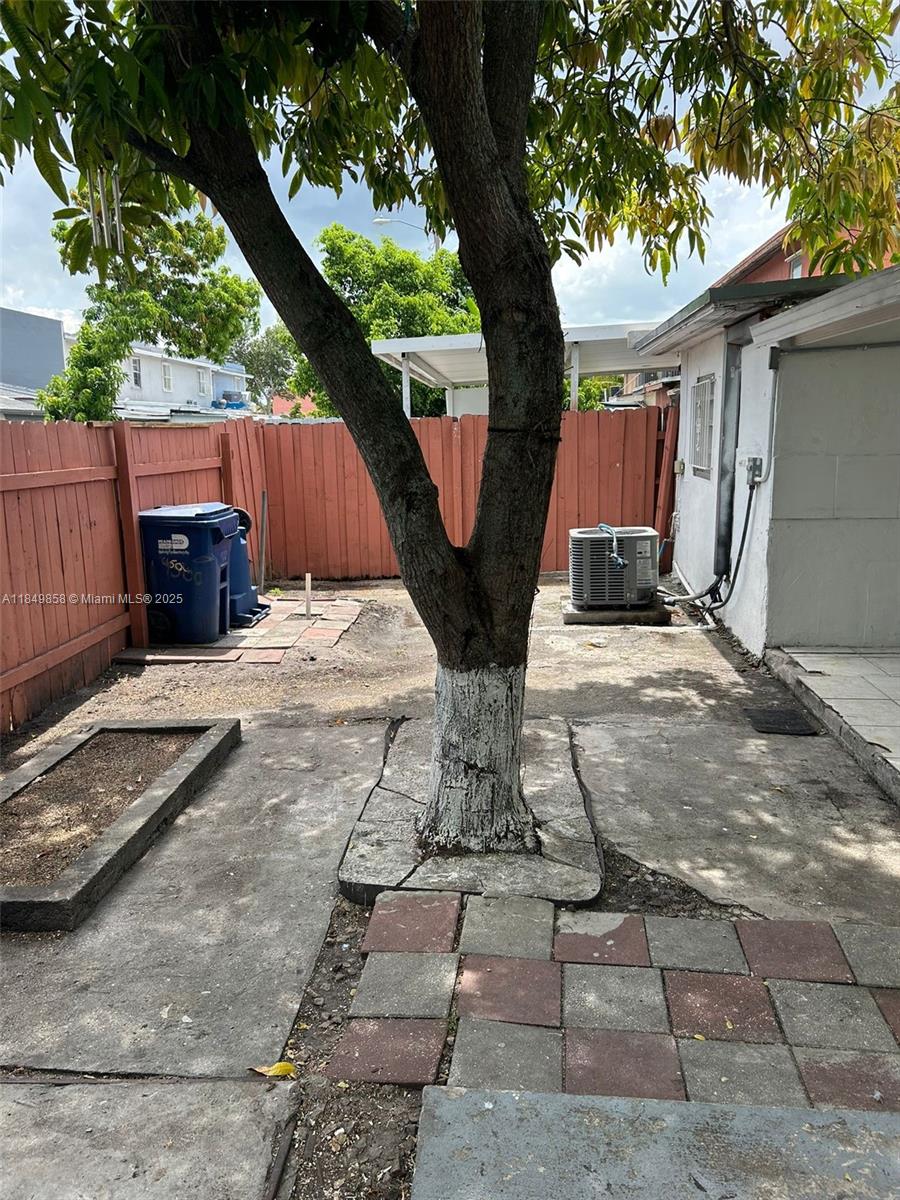 KINGS GARDENS SEC TWO - фото