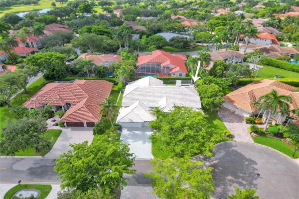 GREENS OF EAGLE TRACE