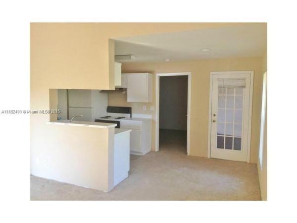 PRESERVES AT AVERY LAKES