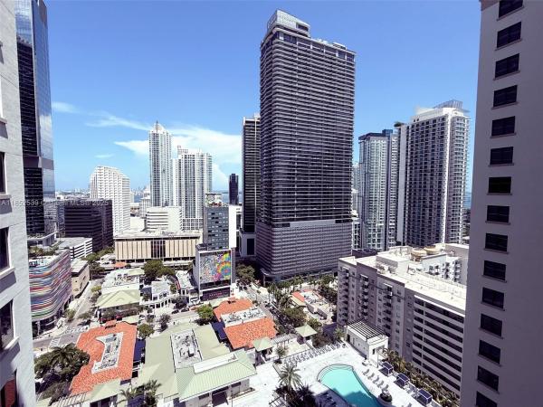 NINE AT MARY BRICKELL VIL