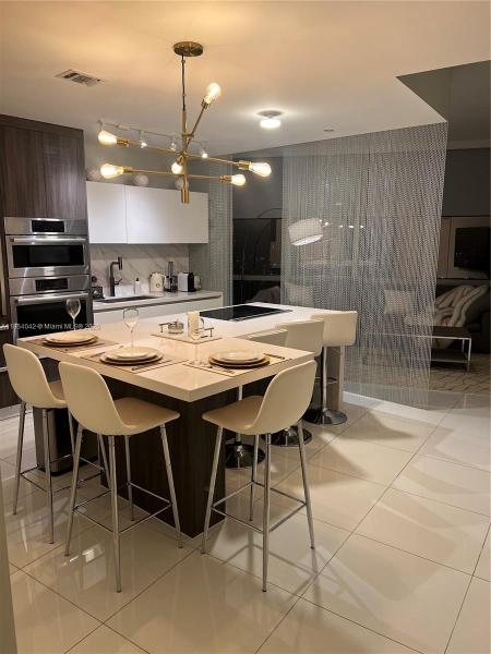 851 NE 1ST AVE #3710, MIAMI, FL 33132