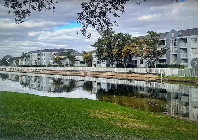 LE CLUB AT OLD CUTLER CON - фото