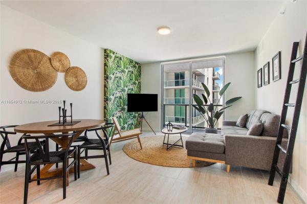 3900 BISCAYNE BLVD #S-918, MIAMI, FL 33137