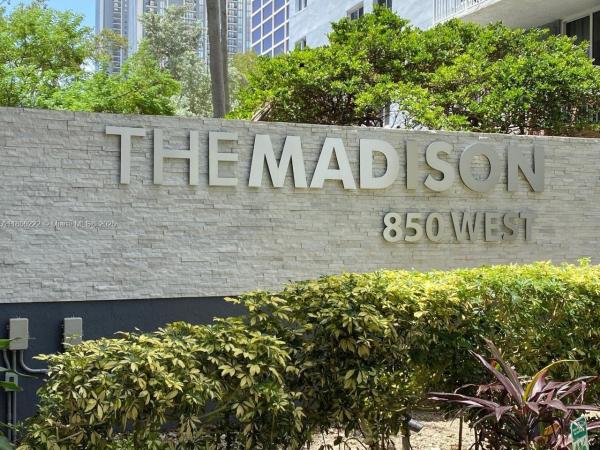 MADISON DOWNTOWN CONDO