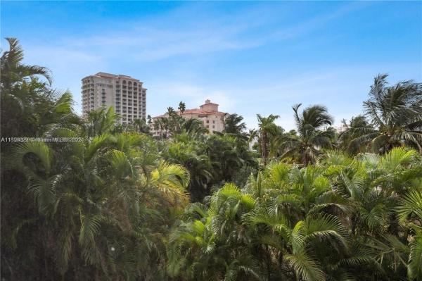 Coronado Condominium