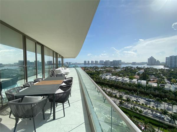 18975 COLLINS AVE #1005, SUNNY ISLES BEACH, FL 33160