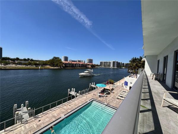 4010 S OCEAN DR #R204, HOLLYWOOD, FL 33019