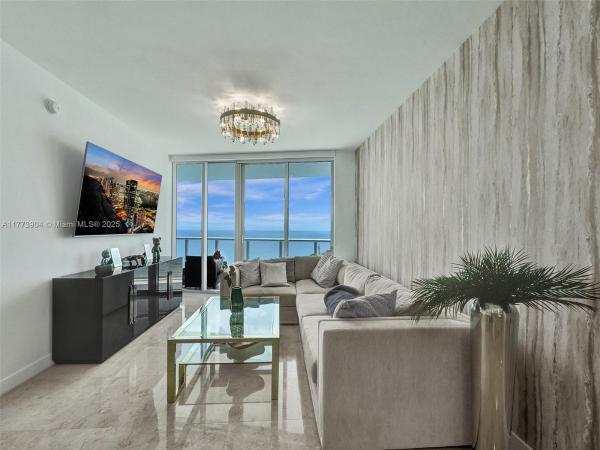 17001 COLLINS AVE #1807, SUNNY ISLES BEACH, FL 33160