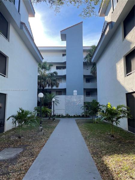 VERABELLA FALLS CONDO