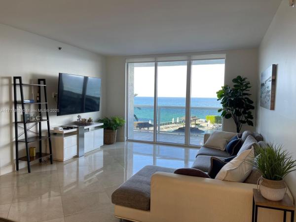 1800 S OCEAN DR #903, HALLANDALE BEACH, FL 33009