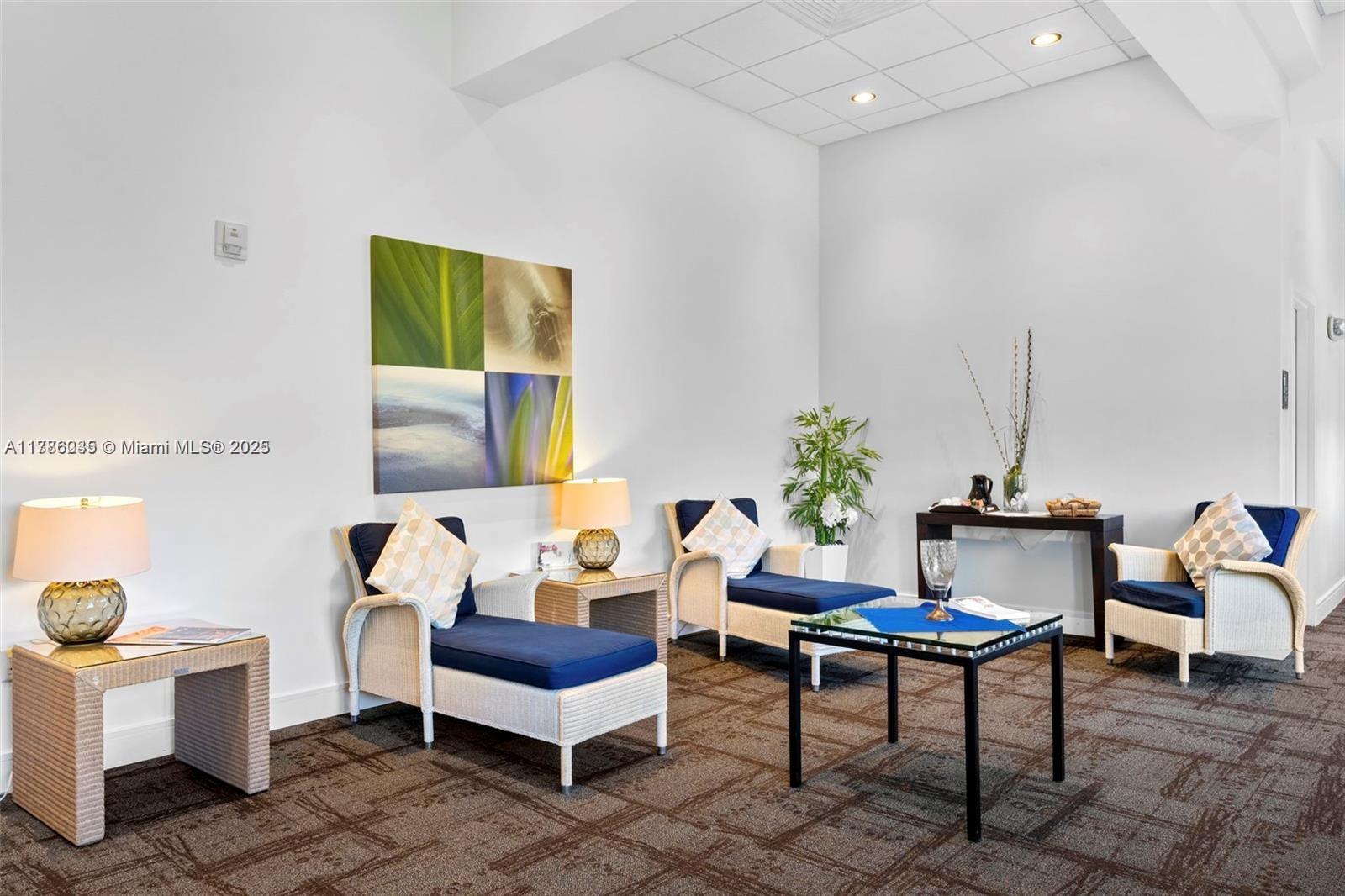 THE BLUE A RESORT HOTEL C - фото