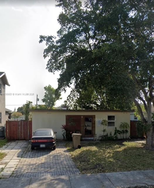 DAVIE LITTLE RANCHES AMEN - фото