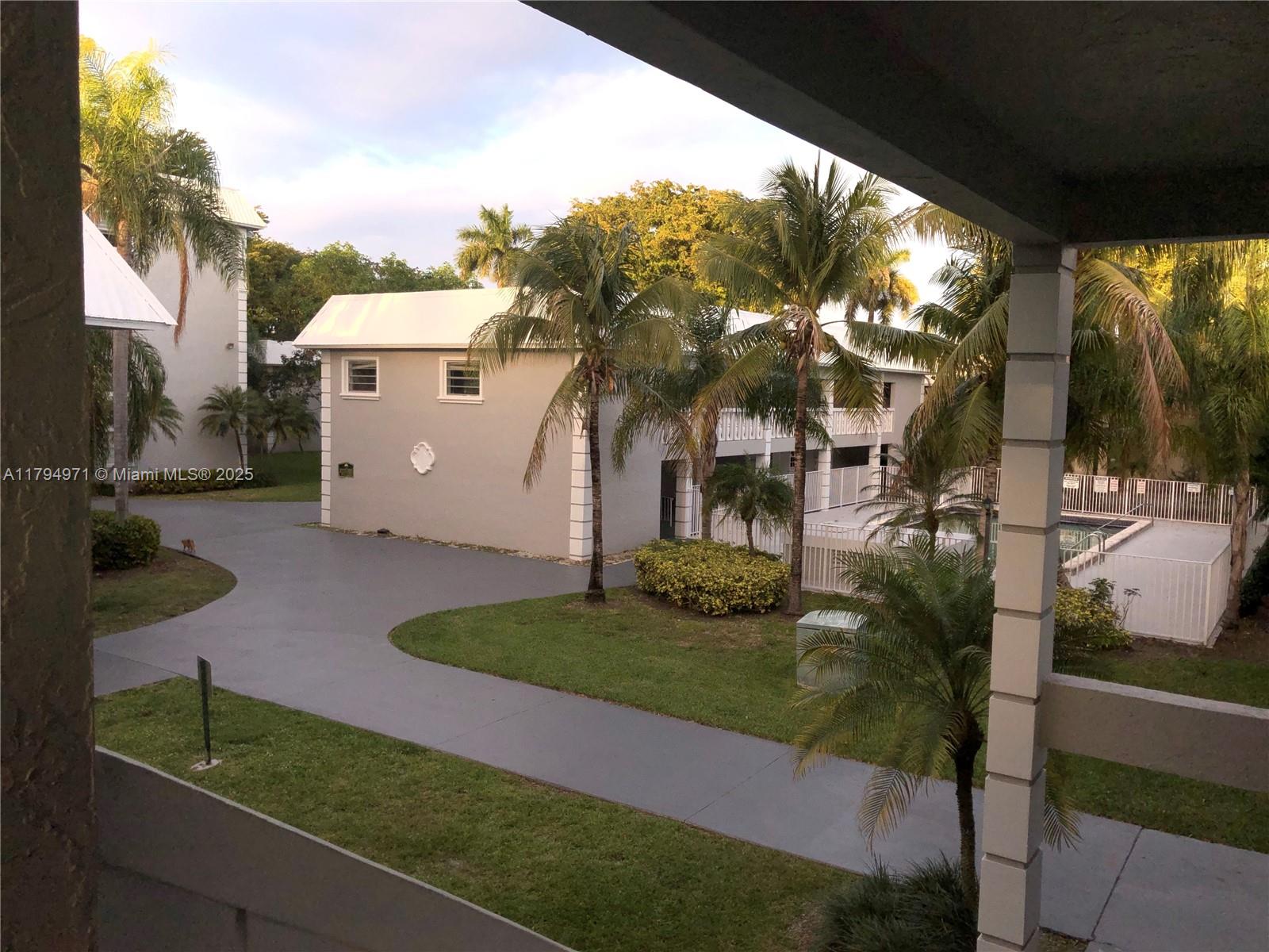 Village Homes and Condos - фото