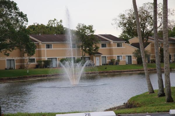 The Palms of Pembroke