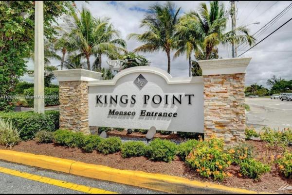 KINGS POINT