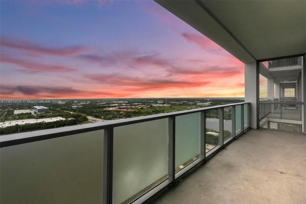 2000 METROPICA WAY #2307, SUNRISE, FL 33323