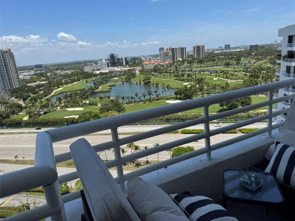 PARC CENTRAL AVENTURA EAS