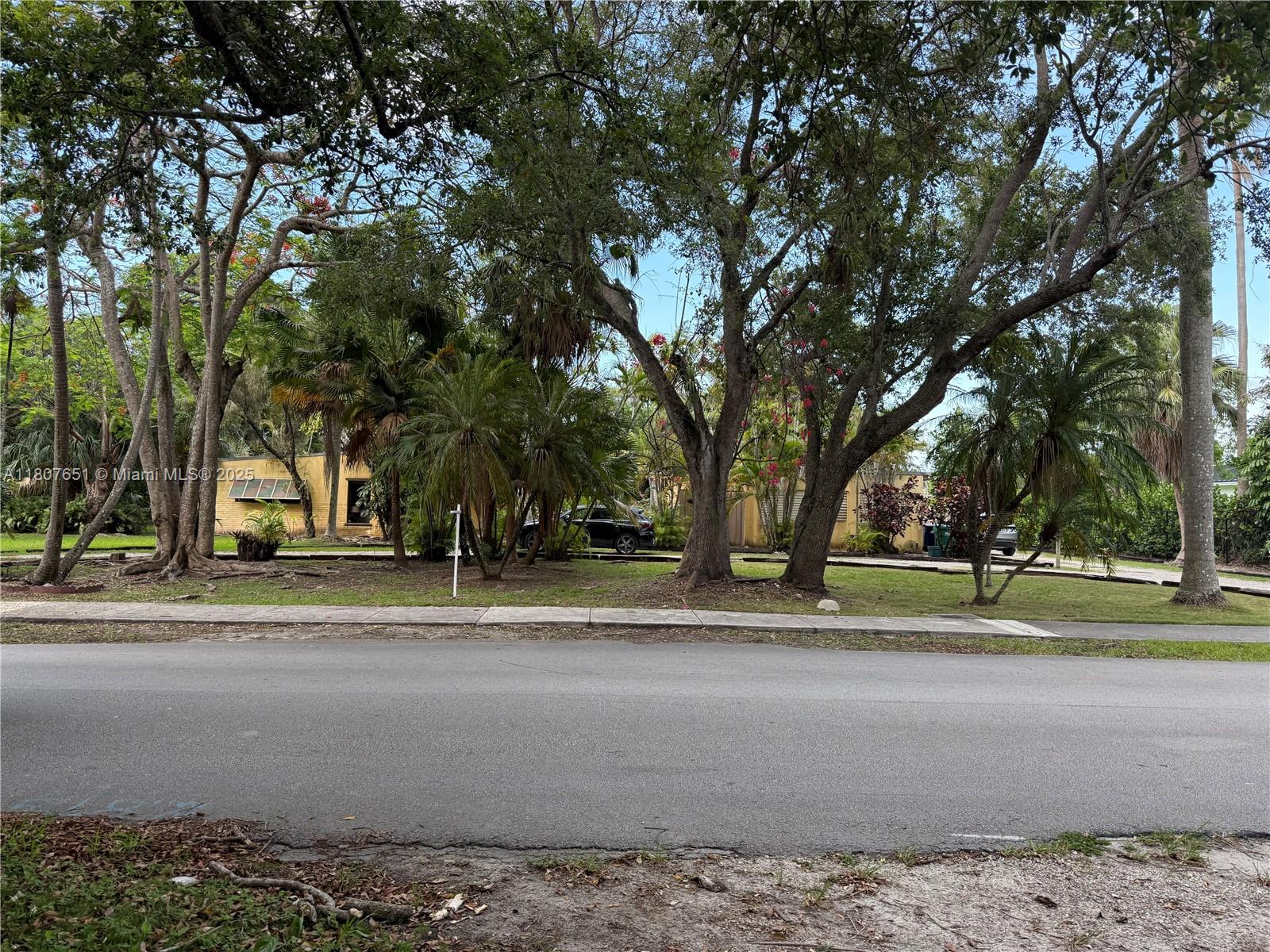 SUNILAND ESTATES 1ST ADDN - фото