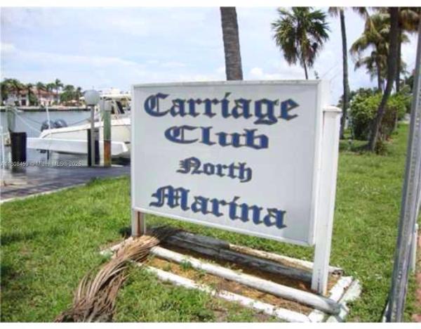 THE CARRIAGE CLUB NORTH C