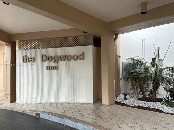 PARK PLACE CONDOMINIUM