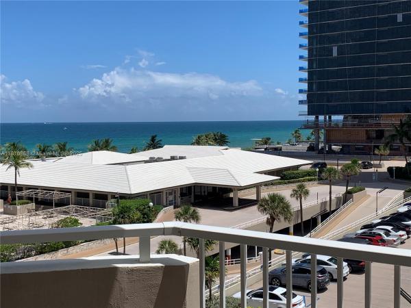 1950 S OCEAN DR #4C, HALLANDALE BEACH, FL 33009