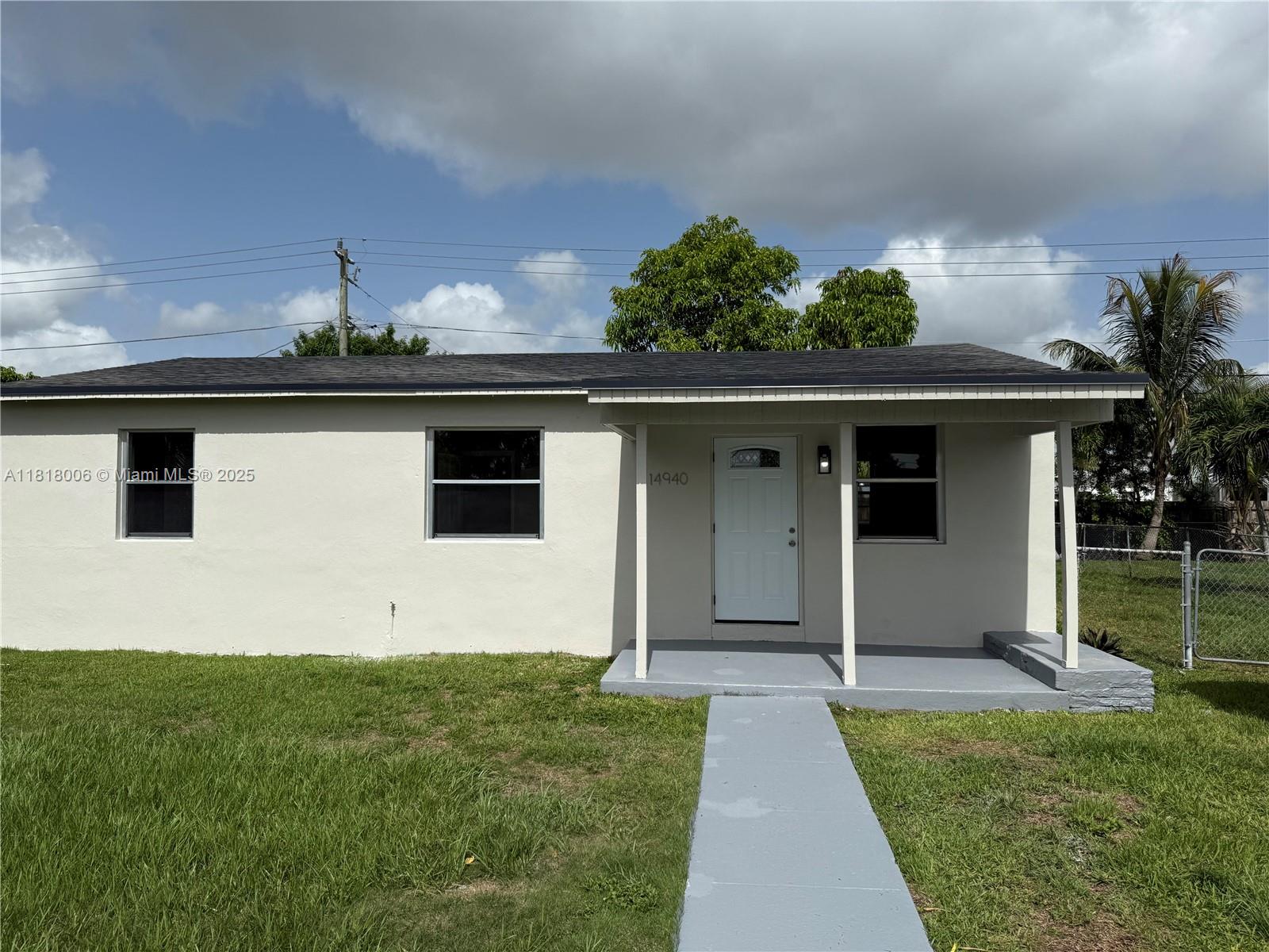 RICHMOND HEIGHTS - фото