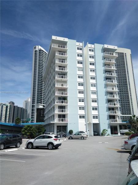1801 S OCEAN DR #739, HALLANDALE BEACH, FL 33009