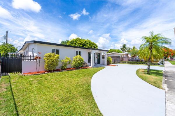 WESTWOOD LAKE 2ND ADDN