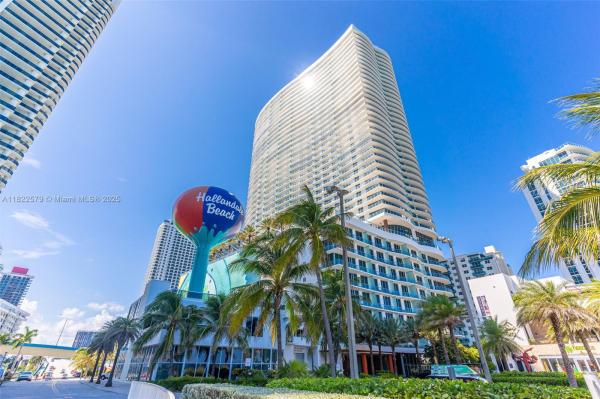 4111 S OCEAN DR #2908, HOLLYWOOD, FL 33019