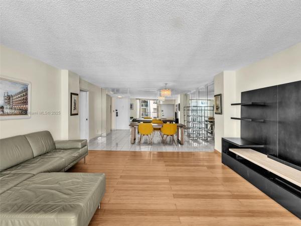 1865 S OCEAN DR #10B, HALLANDALE BEACH, FL 33009