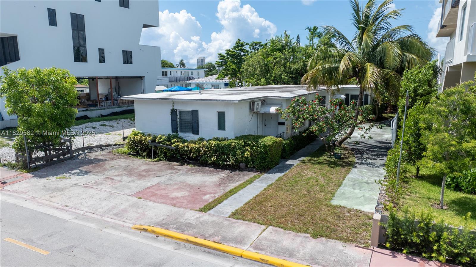 BISCAYNE BCH SUB - фото