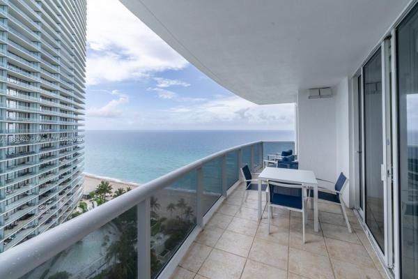 18911 COLLINS AVE #2002, SUNNY ISLES BEACH, FL 33160