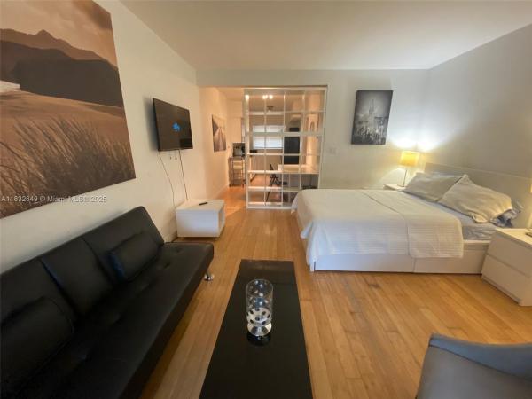 RHE LOFTS AT TATUM CONDO