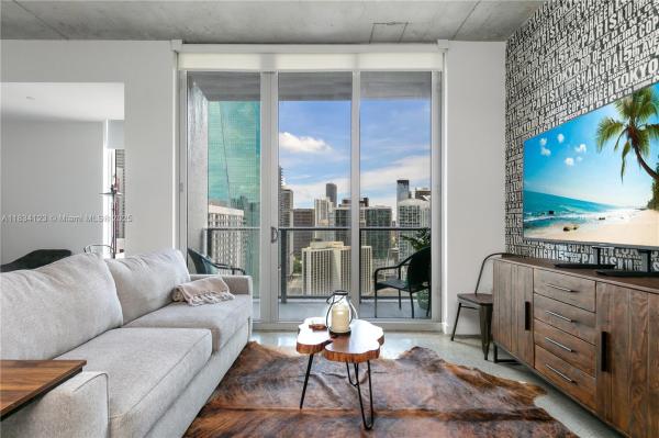 151 SE 1ST ST #3103, MIAMI, FL 33131
