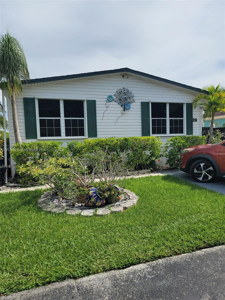 GATEWAY ESTATES PARK COND - фото