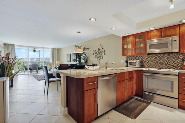 PALM AIRE COUNTRY CLUB