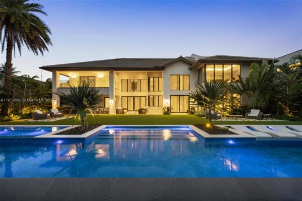 GOLDEN ISLES SEC D REPLAT