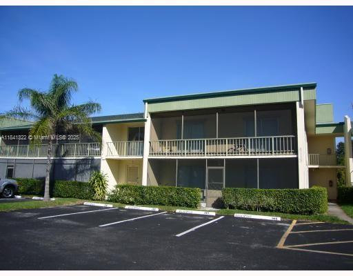 RAMBLEWOOD EAST CONDO