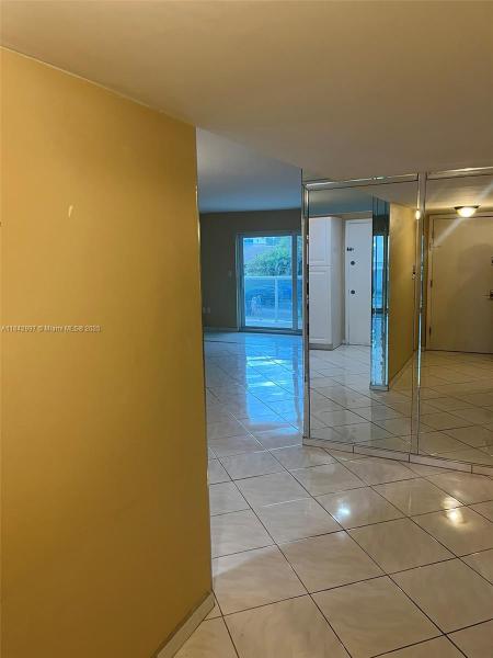 1801 S OCEAN DR #207, HOLLYWOOD, FL 33019