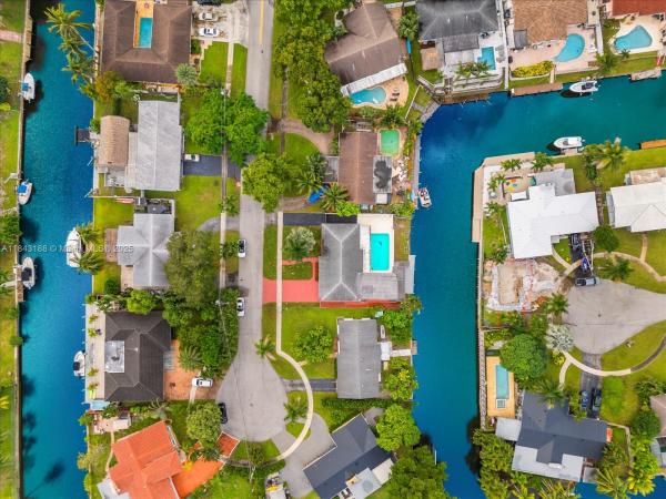 PLANTATION ISLES SEC 1