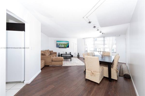 COMMODORE PLAZA CONDO