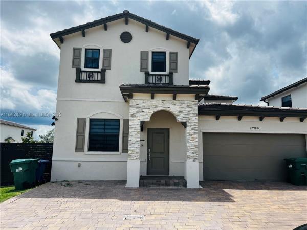 KENDALL ASSEMBLAGE NORTH