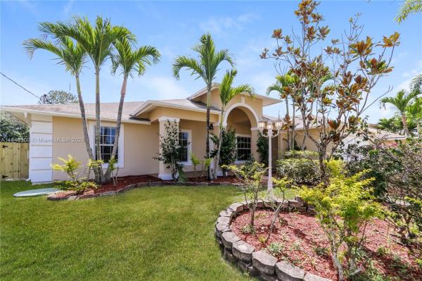 PORT ST LUCIE SECTION 17